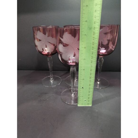 Cranberry Red Wine‎ Glasses, White Etched Flowers, Set Of 4, 7.75" H, Elegant - Picture 8 of 9